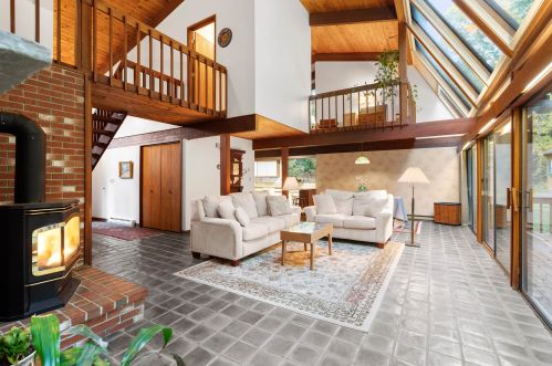 114 Mooar Hill Rd, Hollis, NH 03049-6280