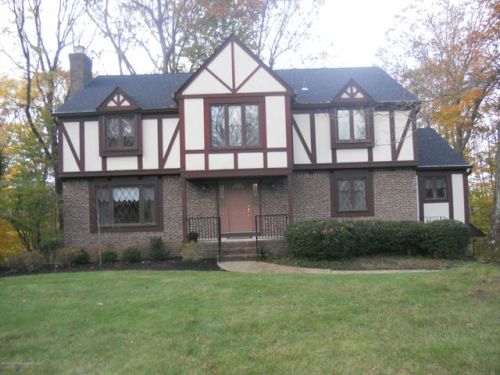 875 Church Ln, Middletown, NJ 07748-2906