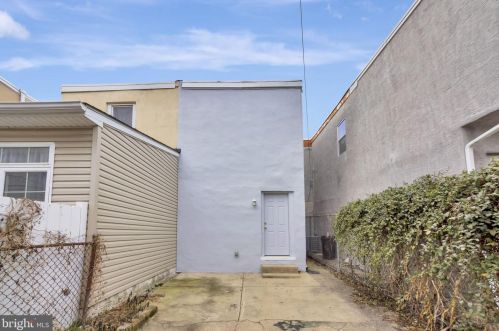 1241 20 St, Philadelphia PA 19146-4338 exterior