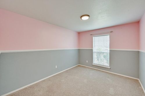 1717 Ryanfeld Dr, Midlothian TX  76063-5962 exterior