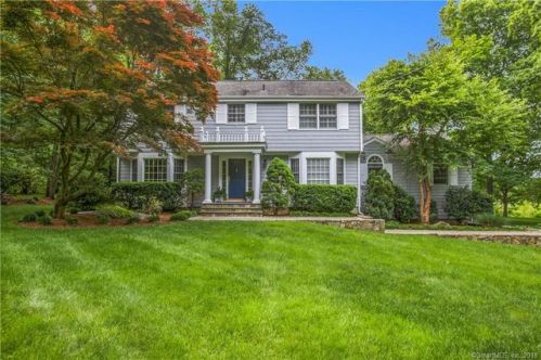 31 Ruscoe Rd, Wilton, CT 06897-1425