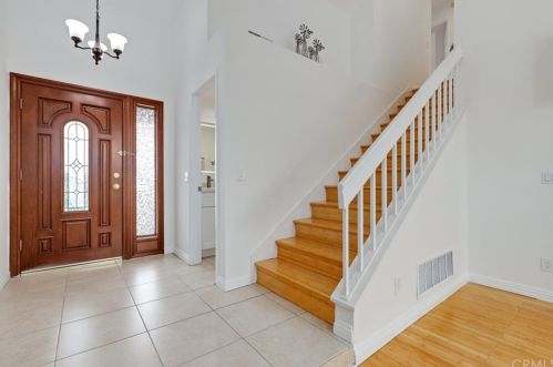 2 Wadsworth, Irvine CA  92620-3722 exterior