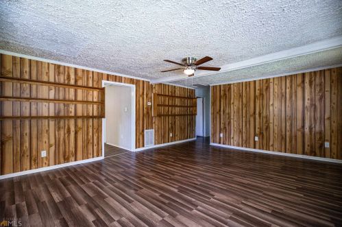 3864 Whitesville Rd, Lagrange, GA 30240-8408