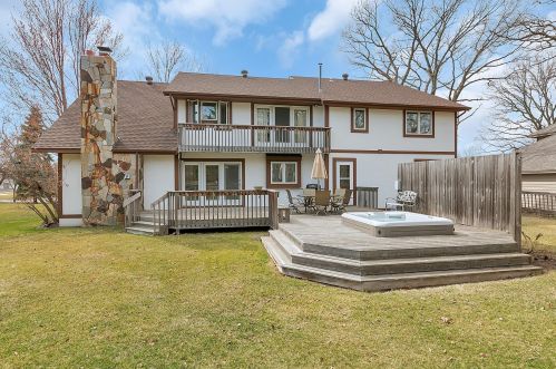 1556 Prairie Hill Rd, Saint Cloud, MN 56301-4953