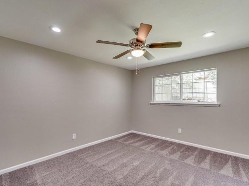 2920 Sierra Dr, Fort Worth TX  76116-3918 exterior