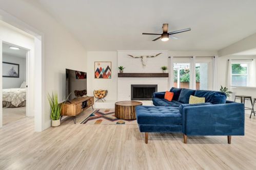 3813 Kelvin Ave, Fort Worth TX  76133-2947 exterior