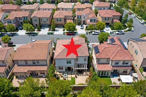 57 Crestwick, Irvine CA  92620-7306 exterior