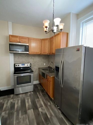 178 Water St, Torrington CT  06790-5325 exterior