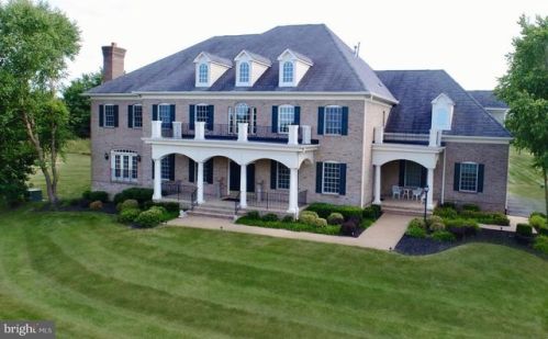 41731 Putters Green Ct, Leesburg, VA 20176-7821
