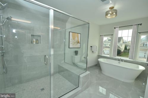 9507 Garwood St, Silver Spring MD 20901-2940 exterior