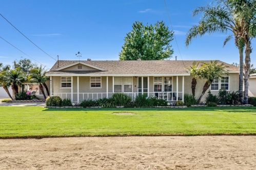 4002 Center Ave, Norco, CA 92860-1507