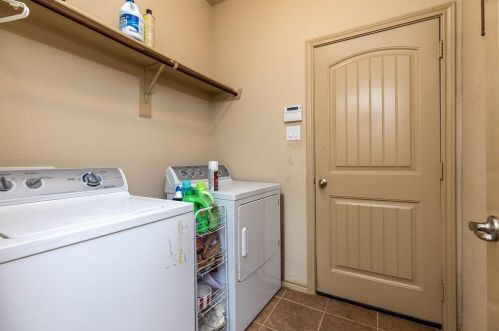 353 Branding Iron Trl, Fort Worth TX  76131-4582 exterior