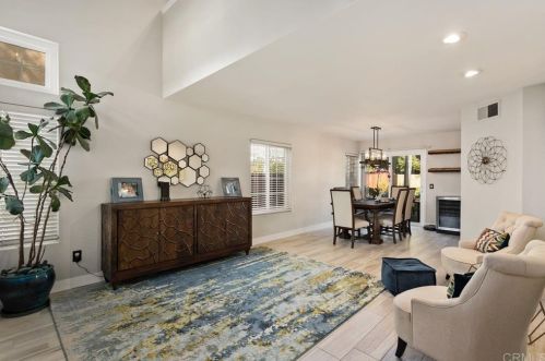 1870 Timber Trl, Vista CA 92081-7326 exterior