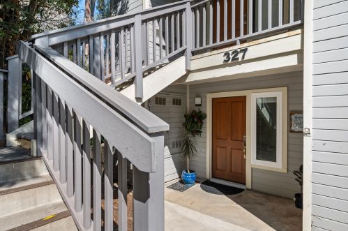 327 Ladera St, Santa Barbara, CA 93101-4580