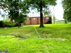 7 Gloucester Ave, Somerdale, NJ 08083-1711