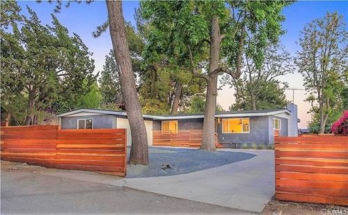 356 Vinehill Dr, Altadena, CA 91001-4038
