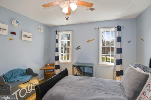 1800 Cullen Dr, Silver Spring MD 20905-4428 exterior