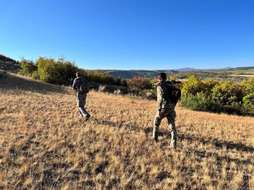 21900 Middle Creek Rd, Oak Creek CO 80467-9727 exterior