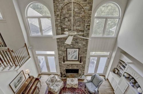 130 High Point Walk, Atlanta GA  30342-2480 exterior