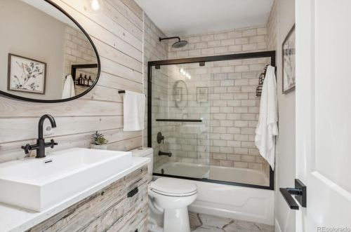 8523 Jamison Ave, Englewood CO  80112-2702 exterior