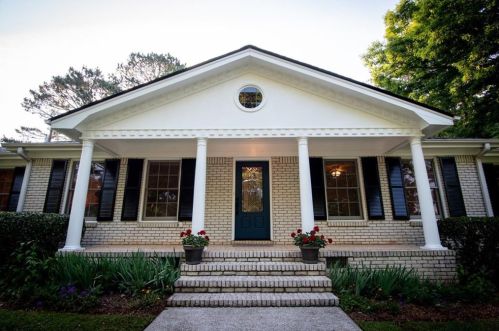 16 Valley Trl, Porterdale, GA 30014-1643