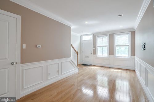 926 23rd St, Philadelphia PA  19146-2539 exterior