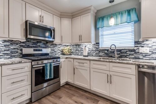 1014 Bandera Ln, Garland, TX 75040-4518