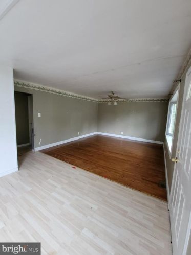 634 Andrews Rd, Aberdeen, MD 21001-1706