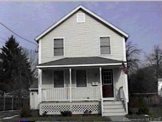 155 Calhoun St, Torrington CT  06790-3707 exterior