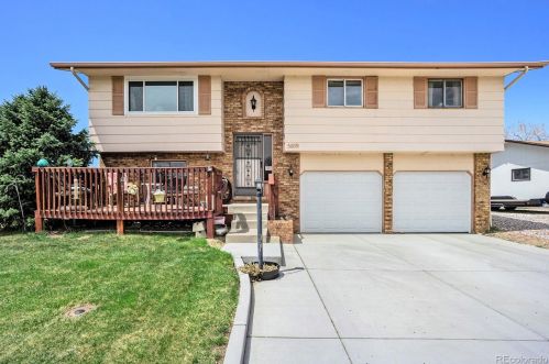 5609 Gabriel Dr, Loveland, CO 80538-1682