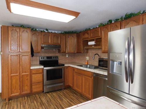1002 Frontier St, Pueblo, CO 81006-1424