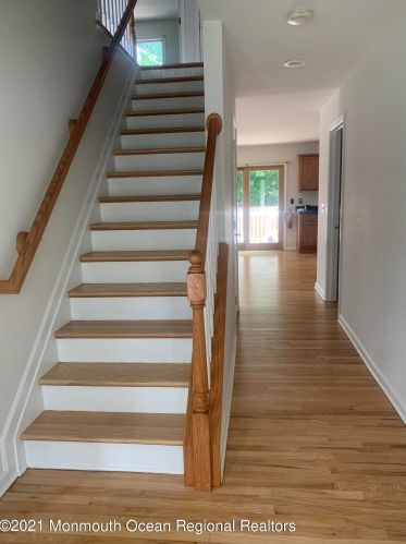 1402 Laurel Ave, Tinton Falls NJ  07712-4610 exterior