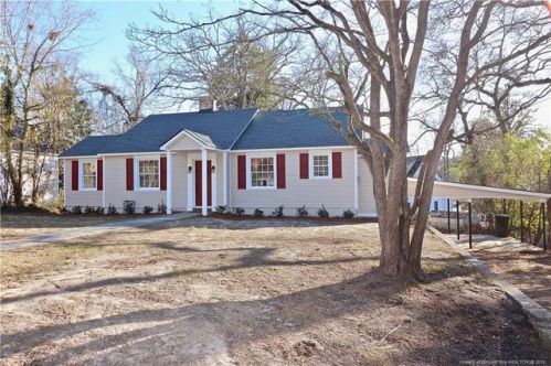 403 Summit St, Aberdeen, NC 28315-2419