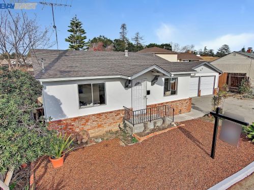 4034 Marshall Ln, Hayward, CA 94546-4633