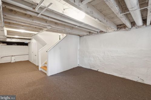 546 Manton St, Philadelphia PA 19147-5118 exterior