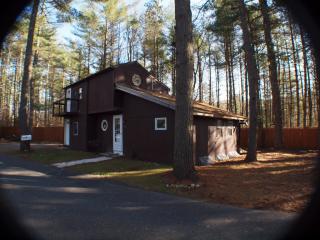 44 Headlands Rd, Winchester, NH 03470-2455
