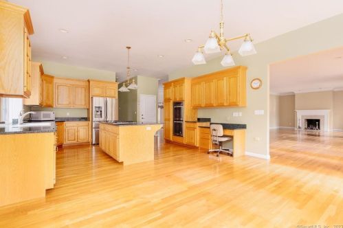 35 Village Green Ln, Upper Stepney, CT 06468-1842