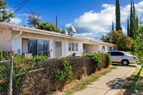 802 Magnolia Ave, Beaumont, CA 92223-5941