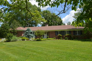 35 Duncan Dr, Greenwich CT  06831-3616 exterior