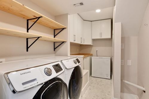 2749 Carmel Dr, Carrollton TX exterior