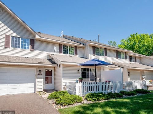 2591 Concord Way, Saint Paul MN  55120-1721 exterior