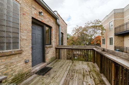 4140 Kenmore Ave, Chicago IL  60613-2015 exterior