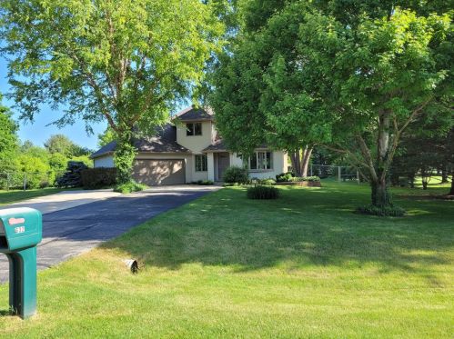 8632 Secret Way Dr, The Ledges, IL 61073-7894