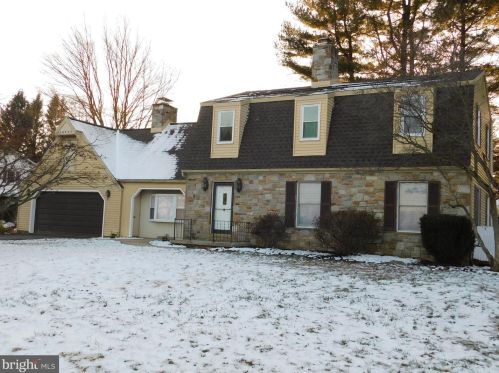 2502 Burgundy Dr, Fallston MD  21047-2112 exterior