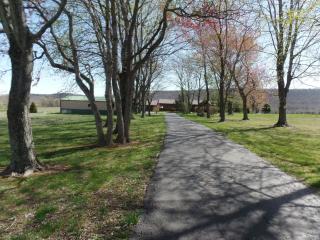 4390 Somerset Rd, Harrisburg, IL 62946-5450