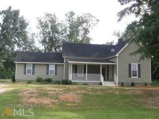 618 Lakeview Dr, Brooks, GA 30205-2734