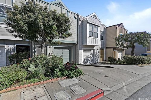 12 Garnett Ter, San Francisco, CA 94124-2572