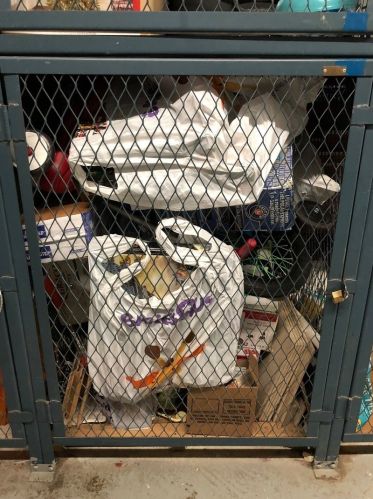 8809 Golf Rd, Niles IL  60714-5707 exterior