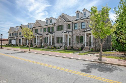 116 Main St, Buford, GA 30518-0057