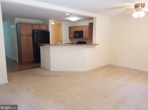 7895 Manada Ct, Harrisburg, PA 17112-8712